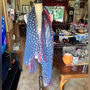 Women’s Patriotic Stars and Stripes 🇺🇸 American Flag 🇺🇸 print long scarf.